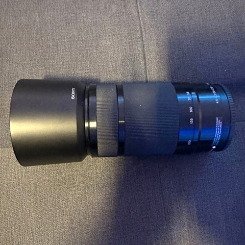 Sony 210mm 6 3 - f/4,5-6,3, oss