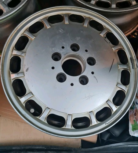 Mercedes alufelge gullideckel - mercedes,